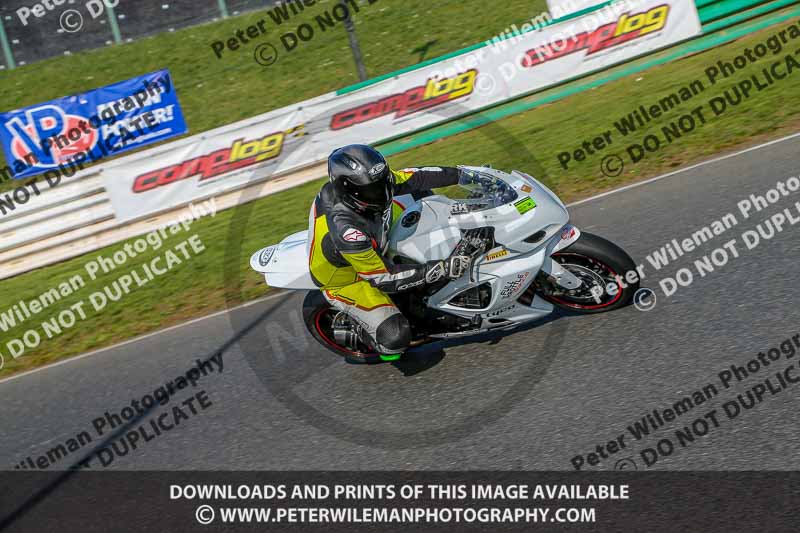 PJM Wedding Photography;enduro digital images;event digital images;eventdigitalimages;mallory park;mallory park photographs;mallory park trackday;mallory park trackday photographs;no limits trackdays;peter wileman photography;racing digital images;trackday digital images;trackday photos
